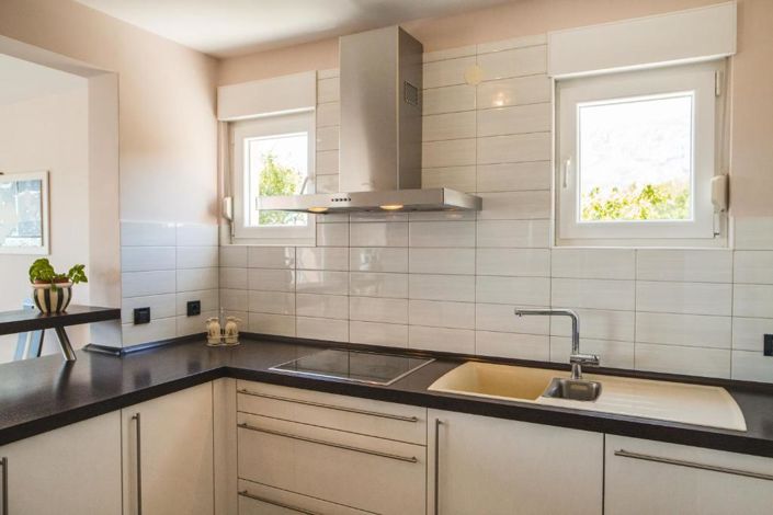 Image No.7-4 Bed Property for sale