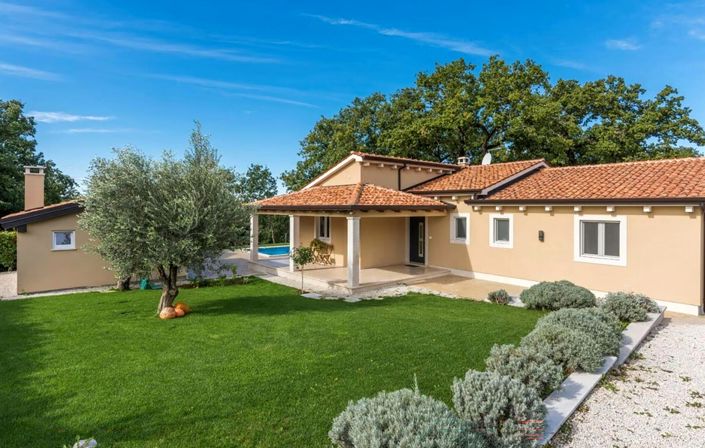 Image No.2-3 Bed Property for sale