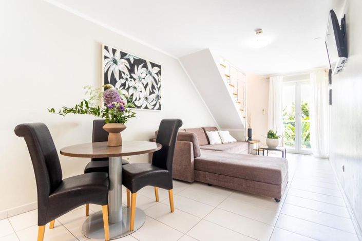 Image No.11-11 Bed Property for sale