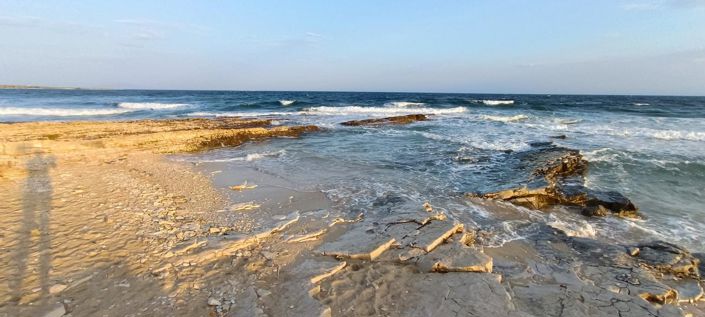 Image No.12-5 Bed Property for sale