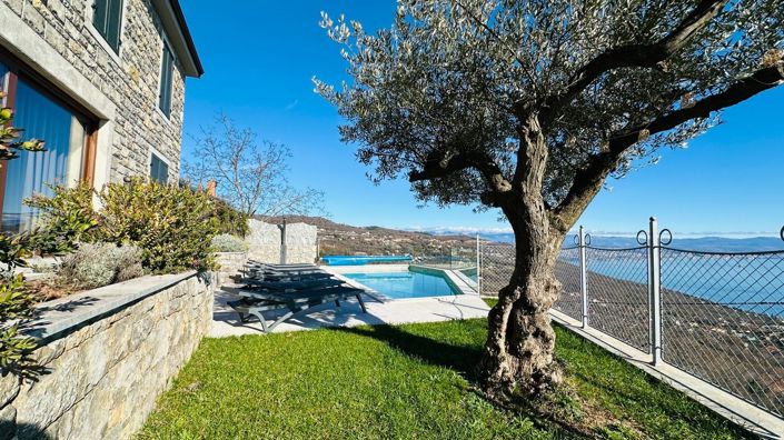 Image No.2-Propriété de 3 chambres à vendre à Croatie