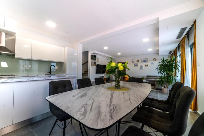 Image No.18-Propriété de 4 chambres à vendre à Porec