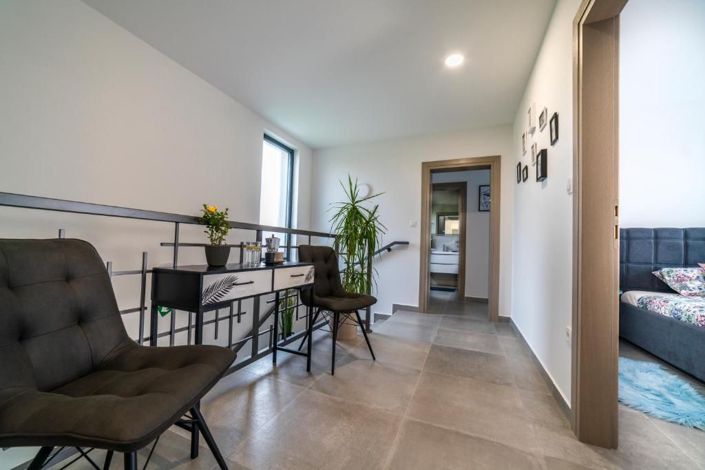 Image No.24-Propriété de 4 chambres à vendre à Porec