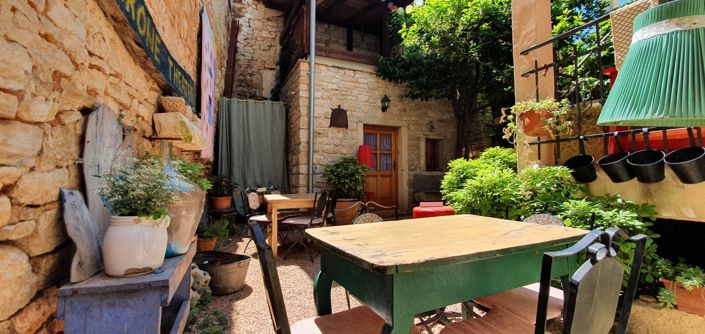 Image No.11-5 Bed Property for sale