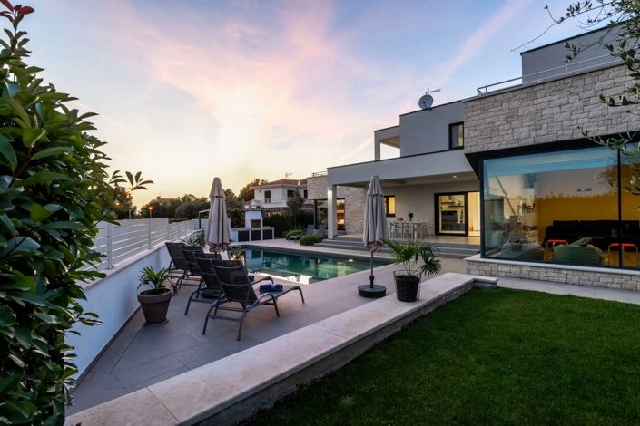 Image No.10-Propriété de 4 chambres à vendre à Porec