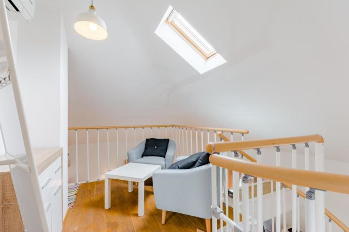 Image No.17-5 Bed Property for sale