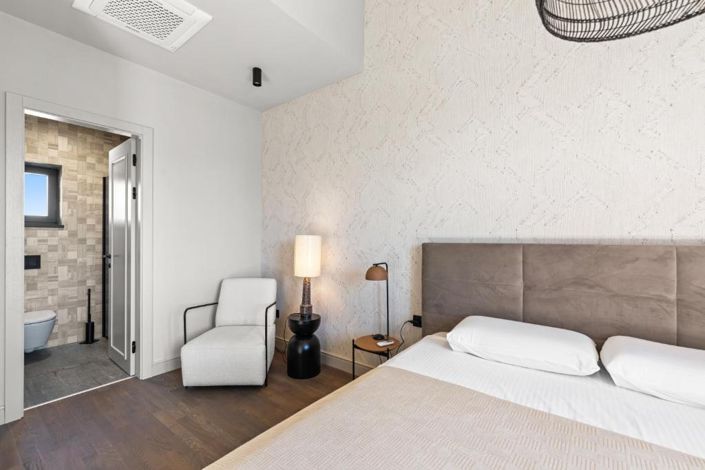 Image No.24-Propriété de 4 chambres à vendre à Krnica