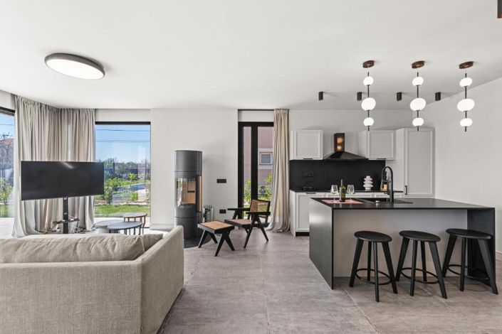 Image No.6-Propriété de 4 chambres à vendre à Krnica