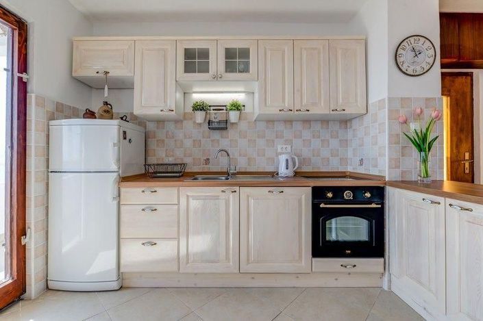 Image No.5-Propriété de 6 chambres à vendre à Pisak