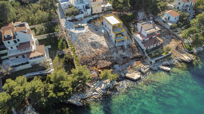 Image No.4-Propriété de 5 chambres à vendre à Ciovo