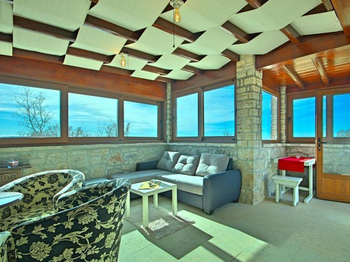 Image No.22-5 Bed Property for sale