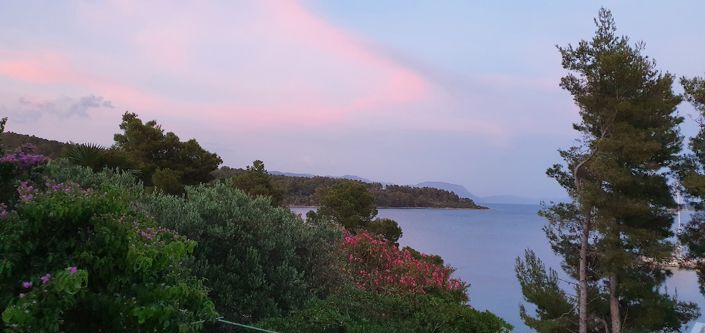 Image No.20-4 Bed Property for sale