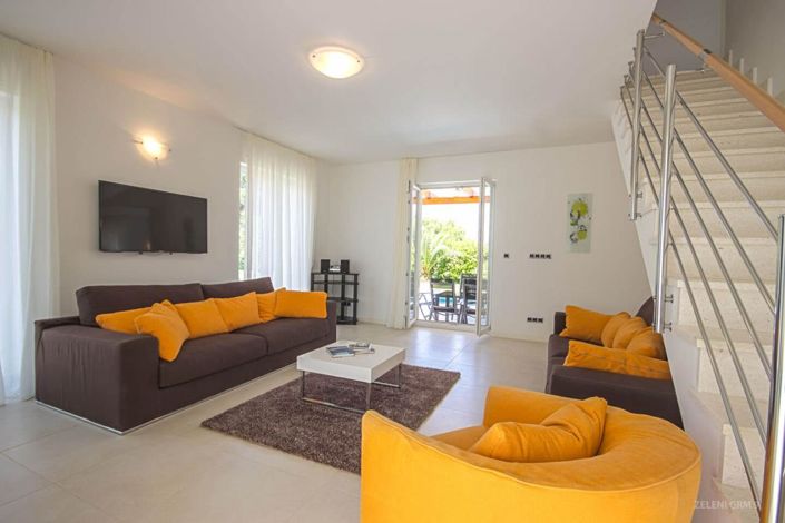 Image No.14-3 Bed Property for sale