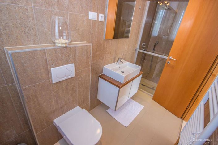 Image No.15-Propriété de 3 chambres à vendre à Splitska