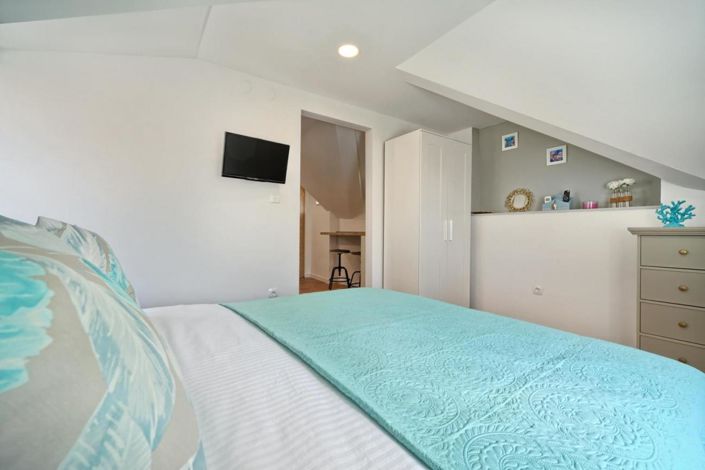 Image No.13-4 Bed Property for sale