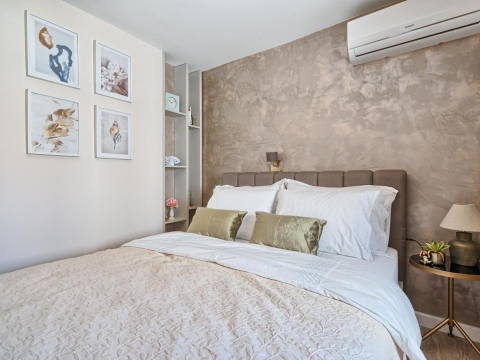 Image No.21-4 Bed Property for sale