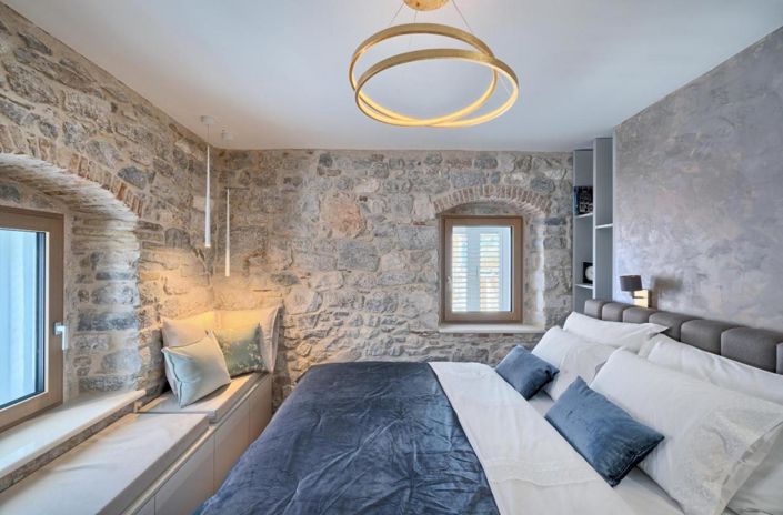 Image No.3-Propriété de 4 chambres à vendre à Varoš