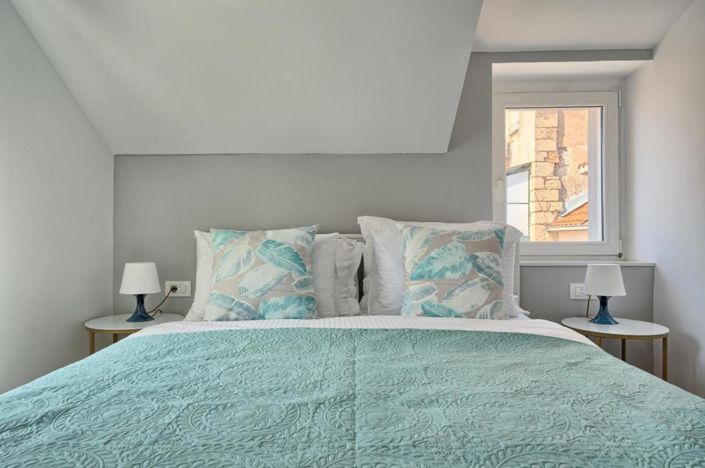 Image No.5-4 Bed Property for sale