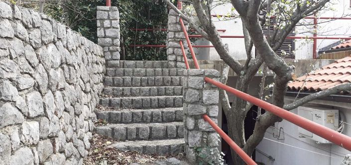 Image No.10-5 Bed Property for sale