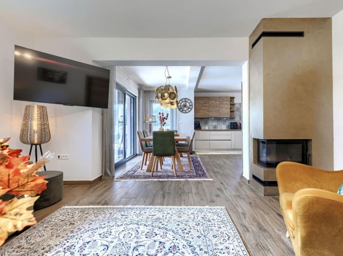 Image No.16-4 Bed Property for sale