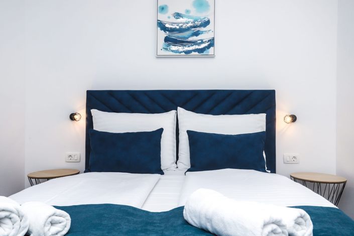 Image No.23-4 Bed Property for sale