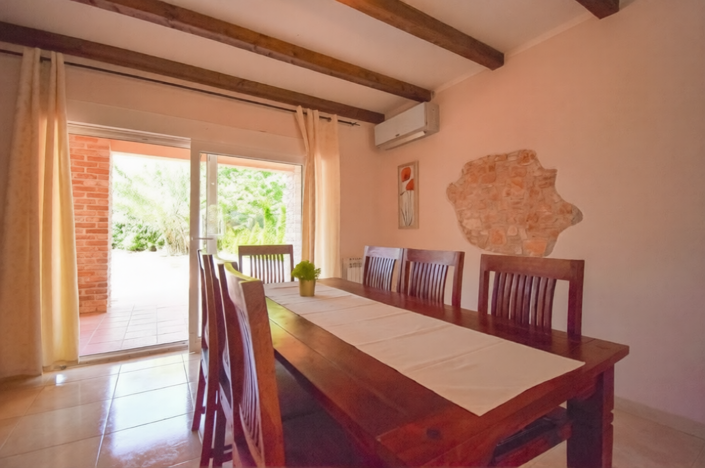 Image No.15-4 Bed Property for sale