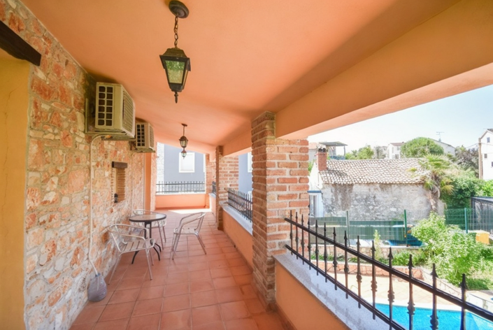 Image No.5-4 Bed Property for sale