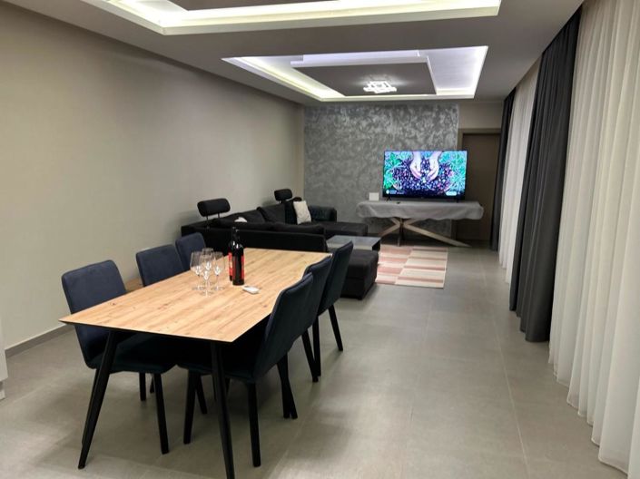 Image No.10-Propriété de 4 chambres à vendre à Rovinj