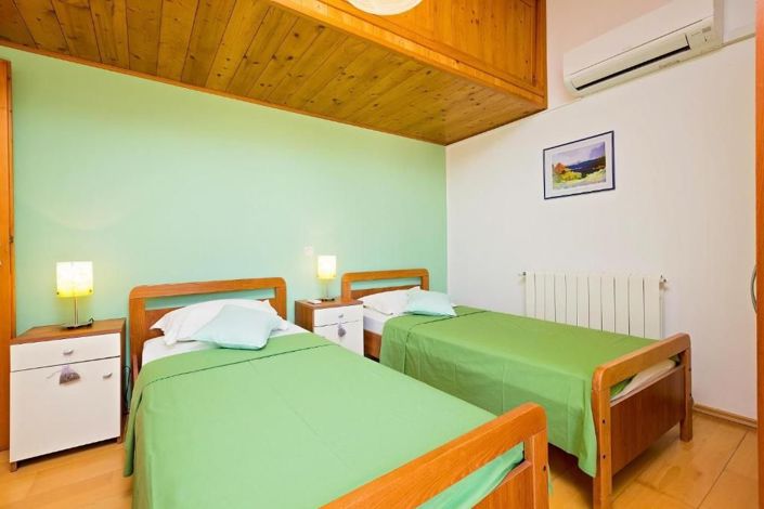 Image No.19-Propriété de 7 chambres à vendre à Višnjan