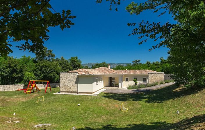 Image No.10-Propriété de 4 chambres à vendre à Labin