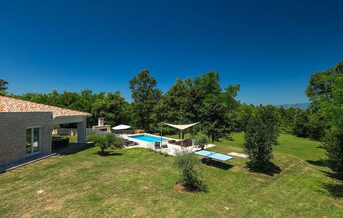 Image No.6-Propriété de 4 chambres à vendre à Labin