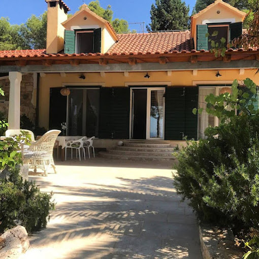 Image No.20-3 Bed Property for sale