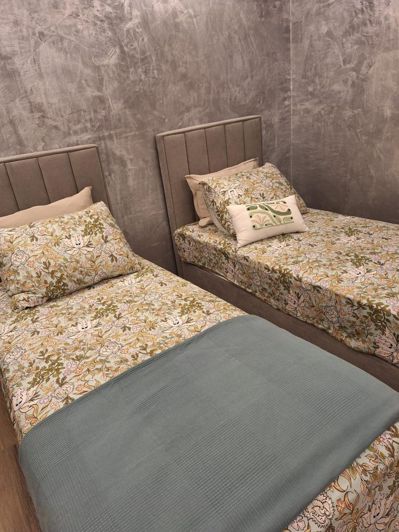 Image No.18-5 Bed Property for sale