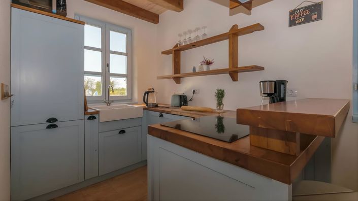 Image No.22-4 Bed Property for sale