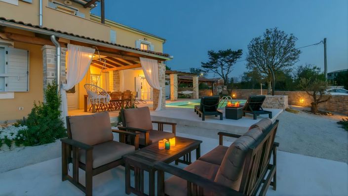 Image No.5-4 Bed Property for sale