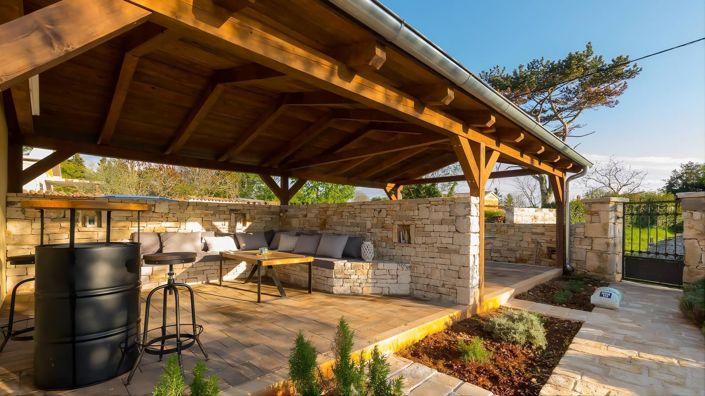 Image No.7-4 Bed Property for sale