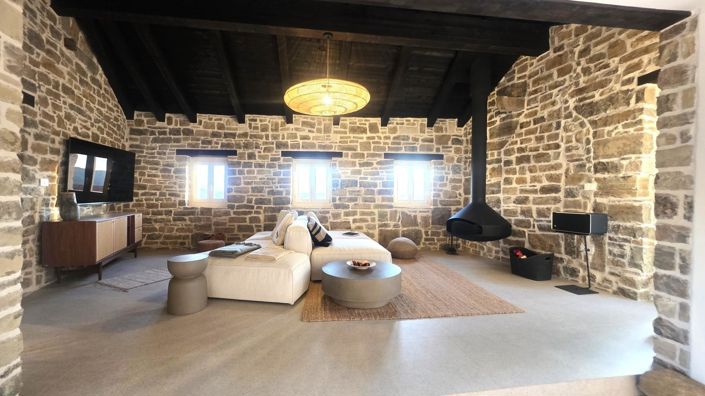 Image No.3-2 Bed Property for sale