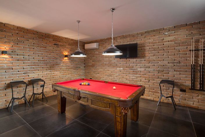 Image No.22-4 Bed Property for sale