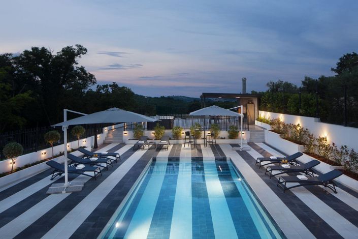 Image No.25-4 Bed Property for sale