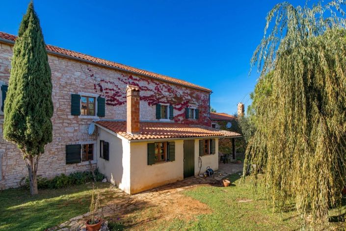 Image No.21-2 Bed Property for sale