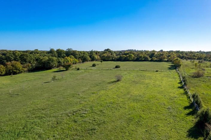 Image No.9-2 Bed Property for sale