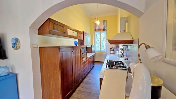 Image No.5-3 Bed Property for sale