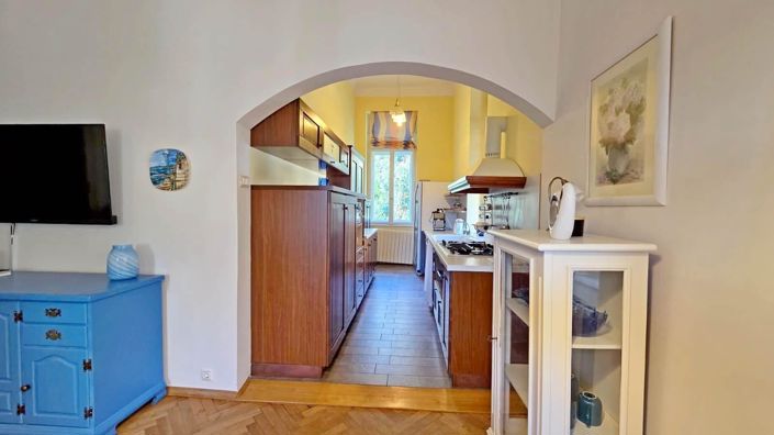 Image No.7-3 Bed Property for sale