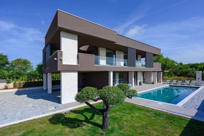 Image No.6-3 Bed Property for sale