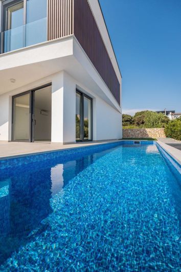 Image No.2-3 Bed Property for sale