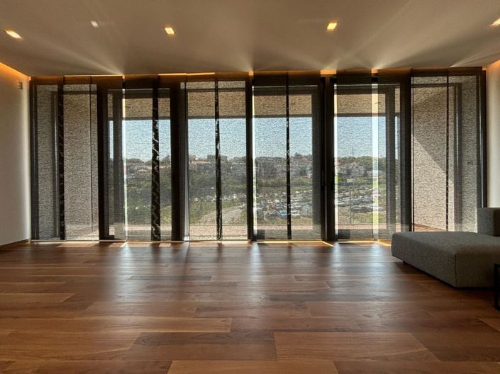 Image No.24-3 Bed Property for sale