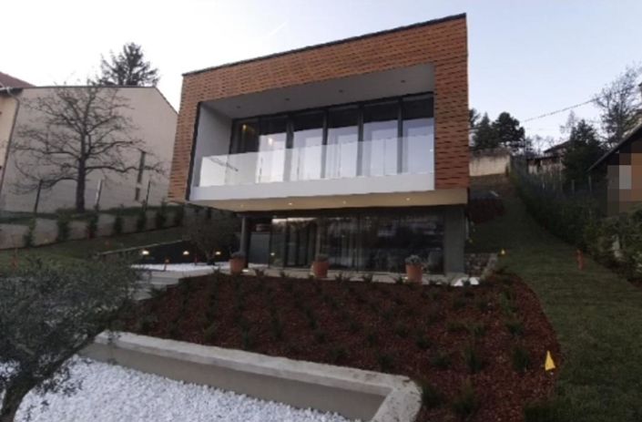 Image No.5-3 Bed Property for sale