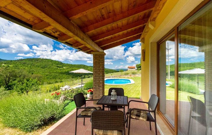 Image No.11-4 Bed Property for sale