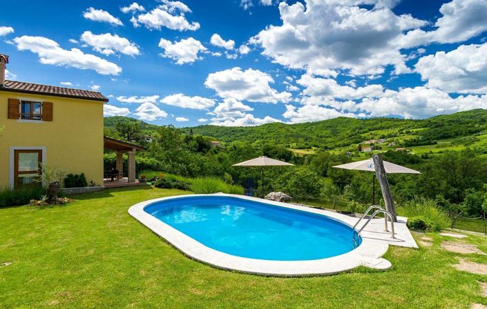 Image No.5-4 Bed Property for sale