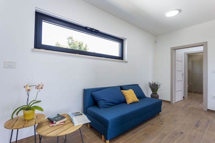 Image No.15-3 Bed Property for sale